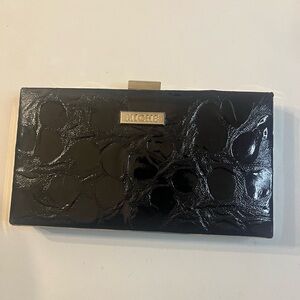 Miche Black Patent Wallet Clutch with Logo Plate